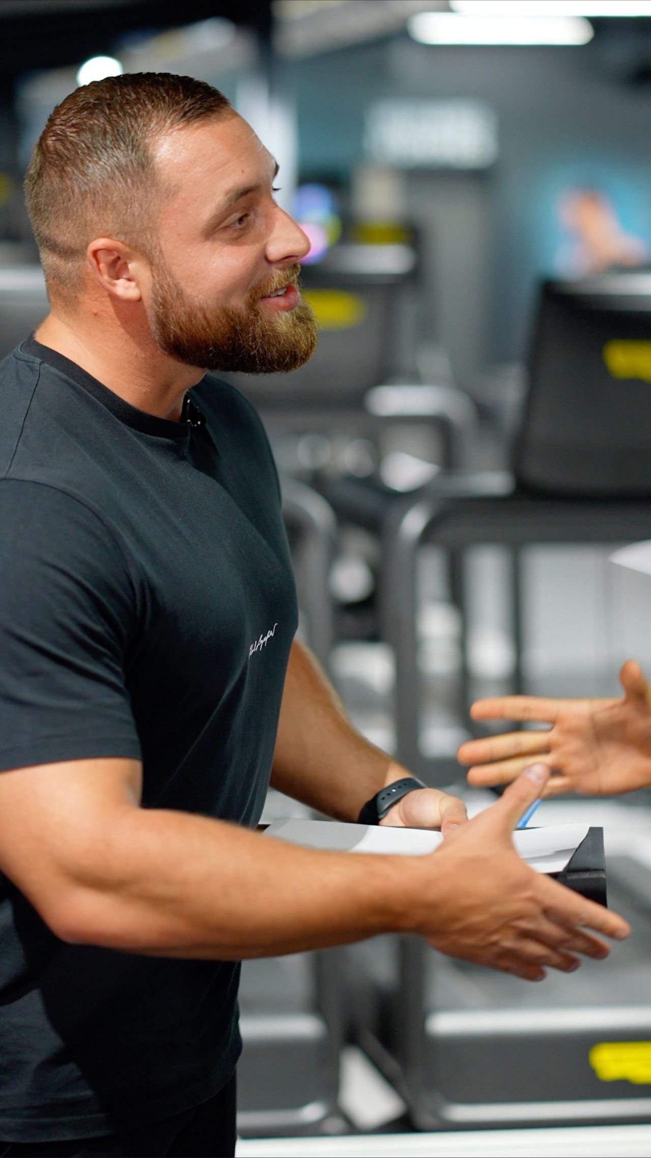 Formation commerciale pour les équipes de clubs de fitness
